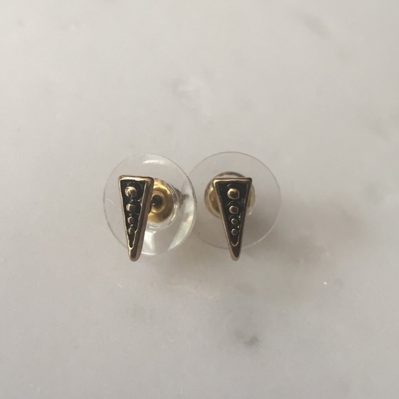 *CLOSING BOUTIQUE* - Picture 4 of 5